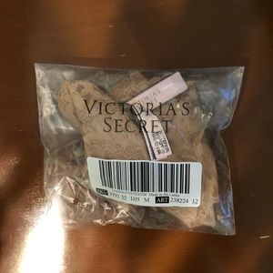 NWT New with tags Victoria’s Secret Underwear